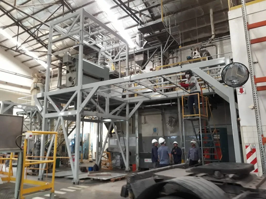 Cafés La Virginia — estructura metálica industrial