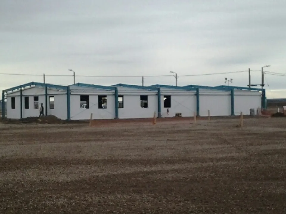 Siemens Bahía Blanca — obradores chapa termopanel